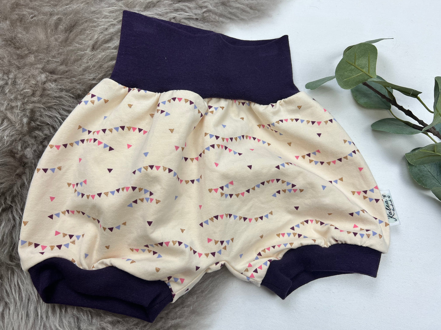 kurze Pumphose Gr. 104